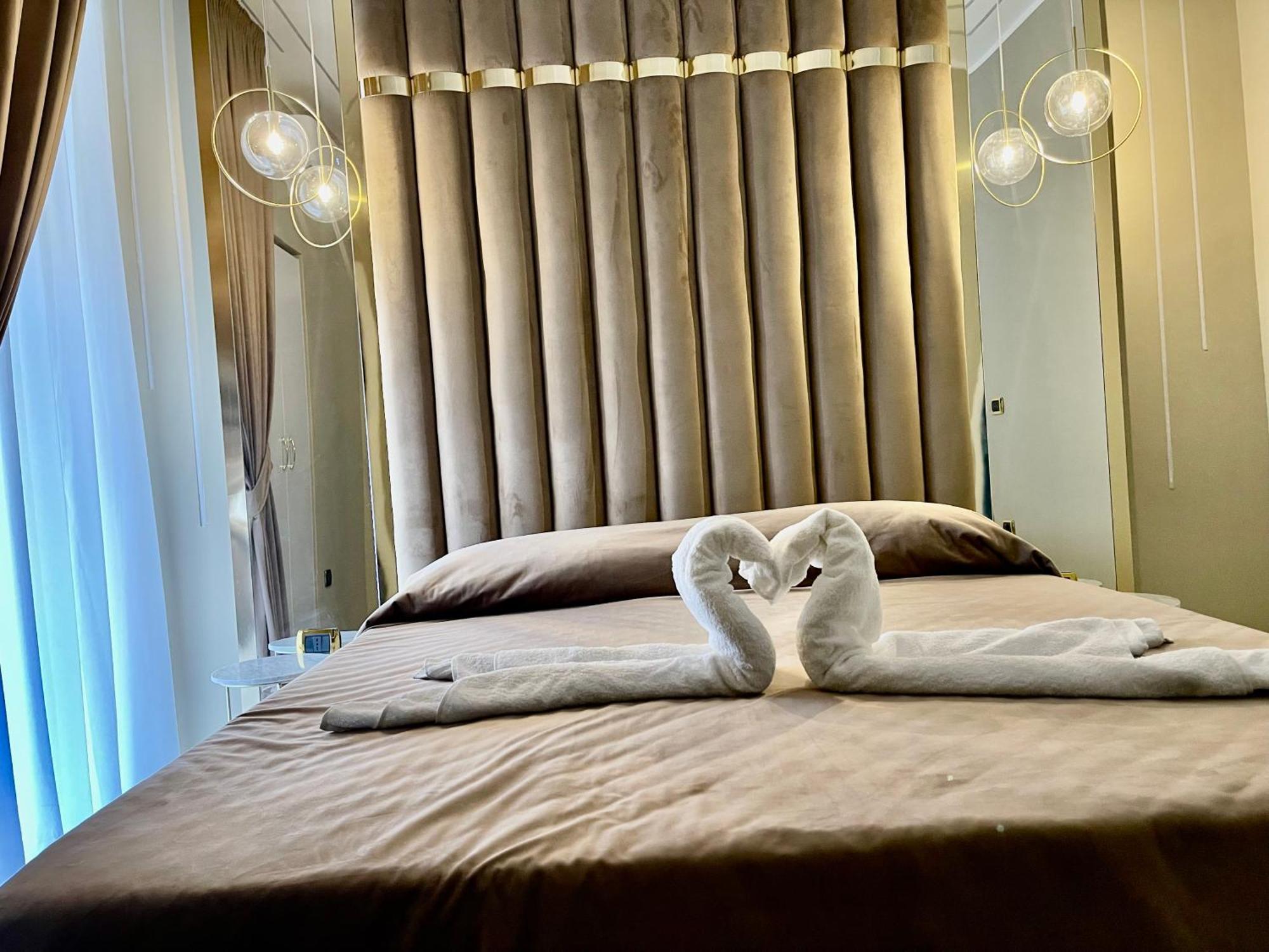 Al Binario Di Napoli Bed & Breakfast Eksteriør bilde