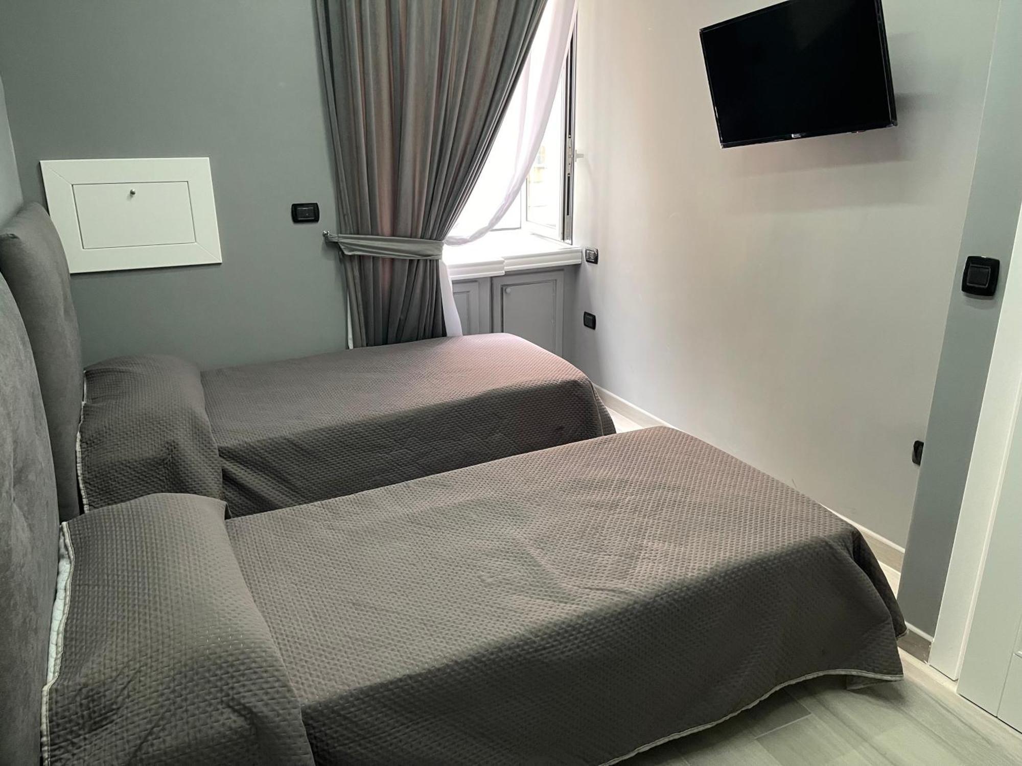 Al Binario Di Napoli Bed & Breakfast Eksteriør bilde