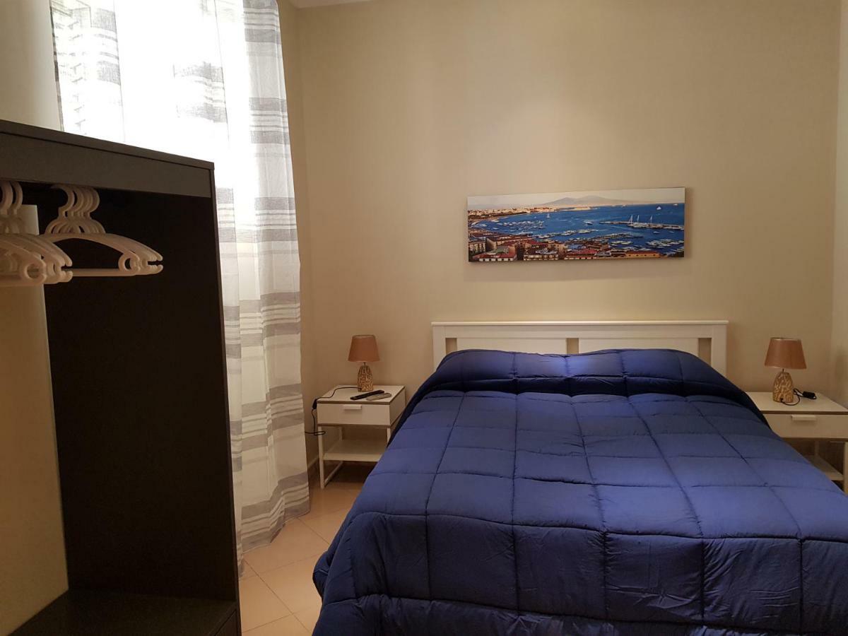 Al Binario Di Napoli Bed & Breakfast Eksteriør bilde